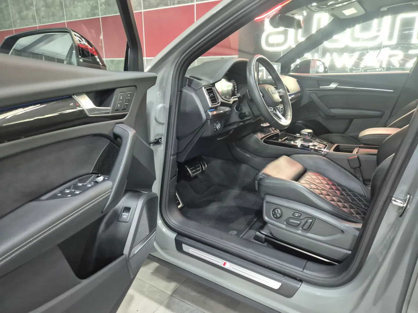 SQ5 FACELIFT *MATRIX*NAPPA*B&O*CARBON*PANO*