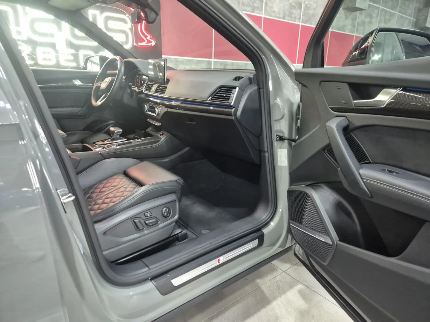SQ5 FACELIFT *MATRIX*NAPPA*B&O*CARBON*PANO*