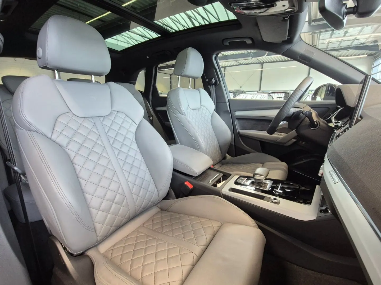 SQ5 3.0TDI LEDER NAVI MATRIX LED PANO B&O 360CAM