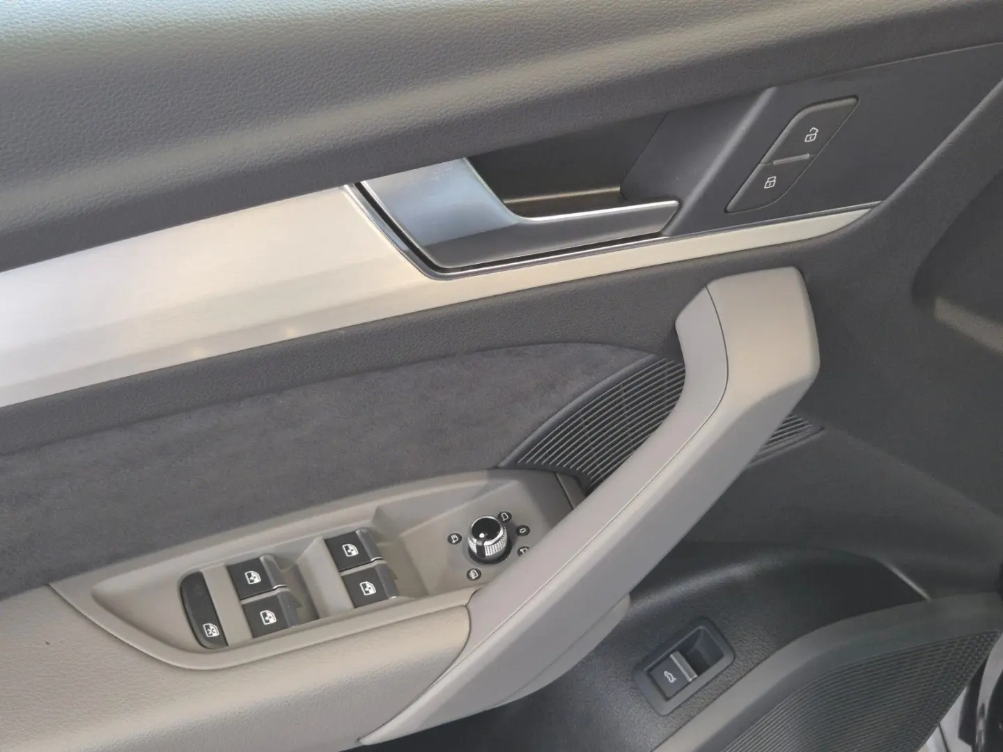 SQ5 3.0TDI LEDER NAVI MATRIX LED PANO B&O 360CAM