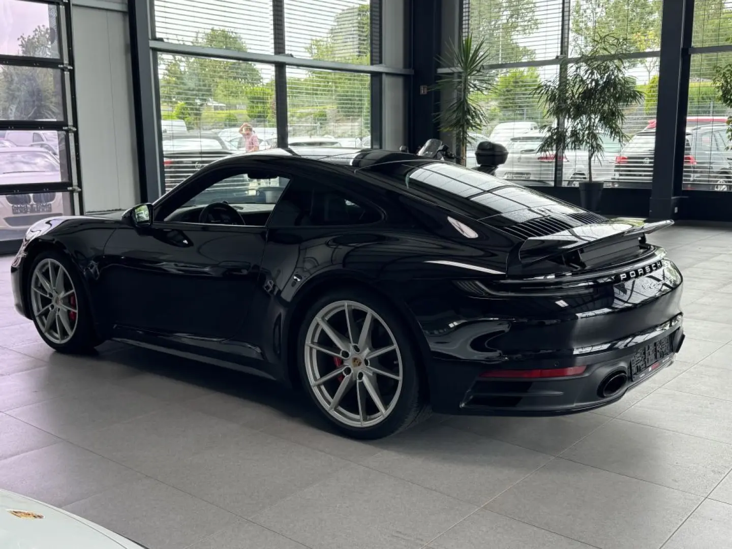 911 Carrera 4S PDK