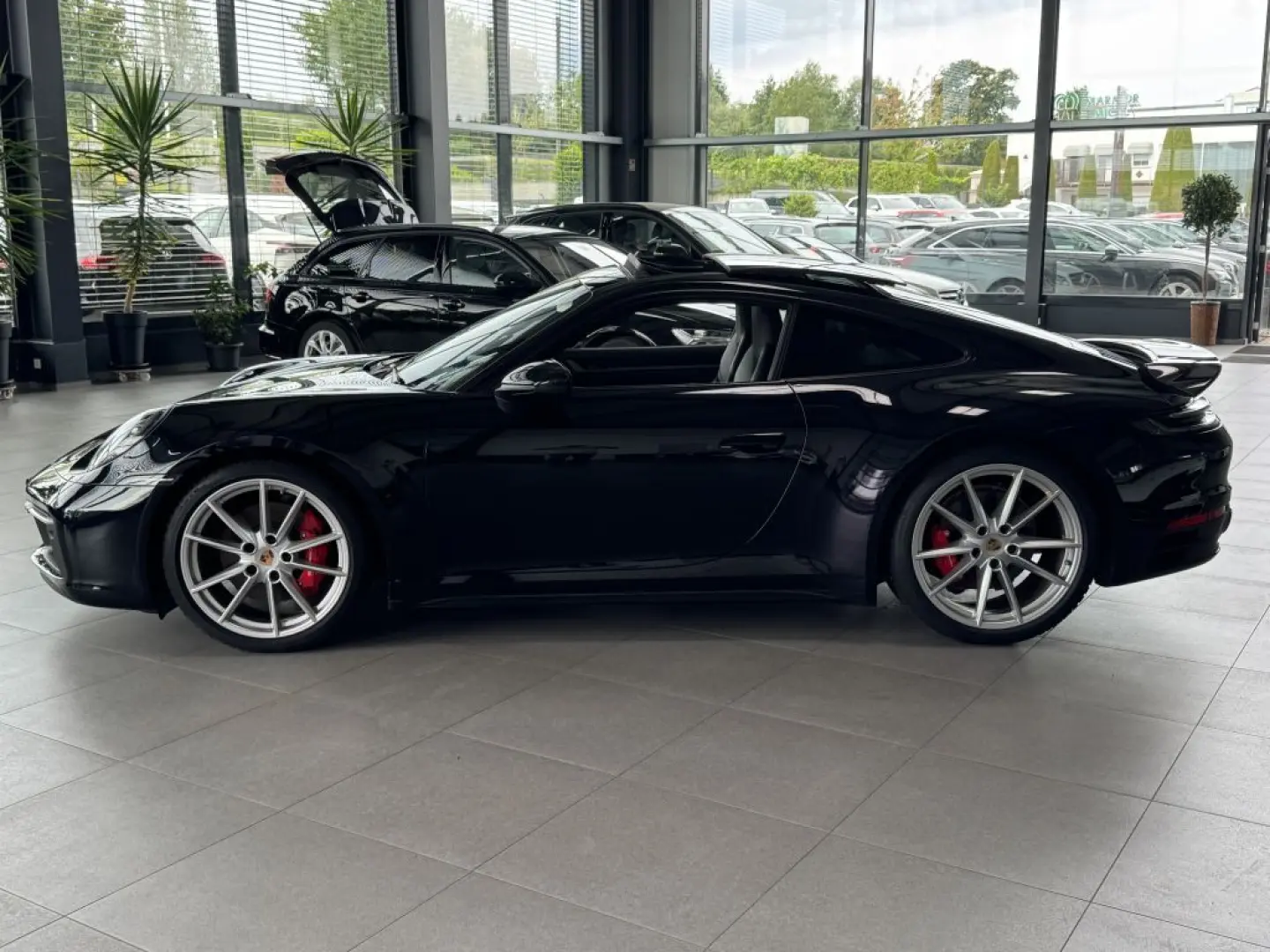 911 Carrera 4S PDK