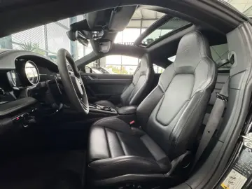 911 Carrera 4S PDK