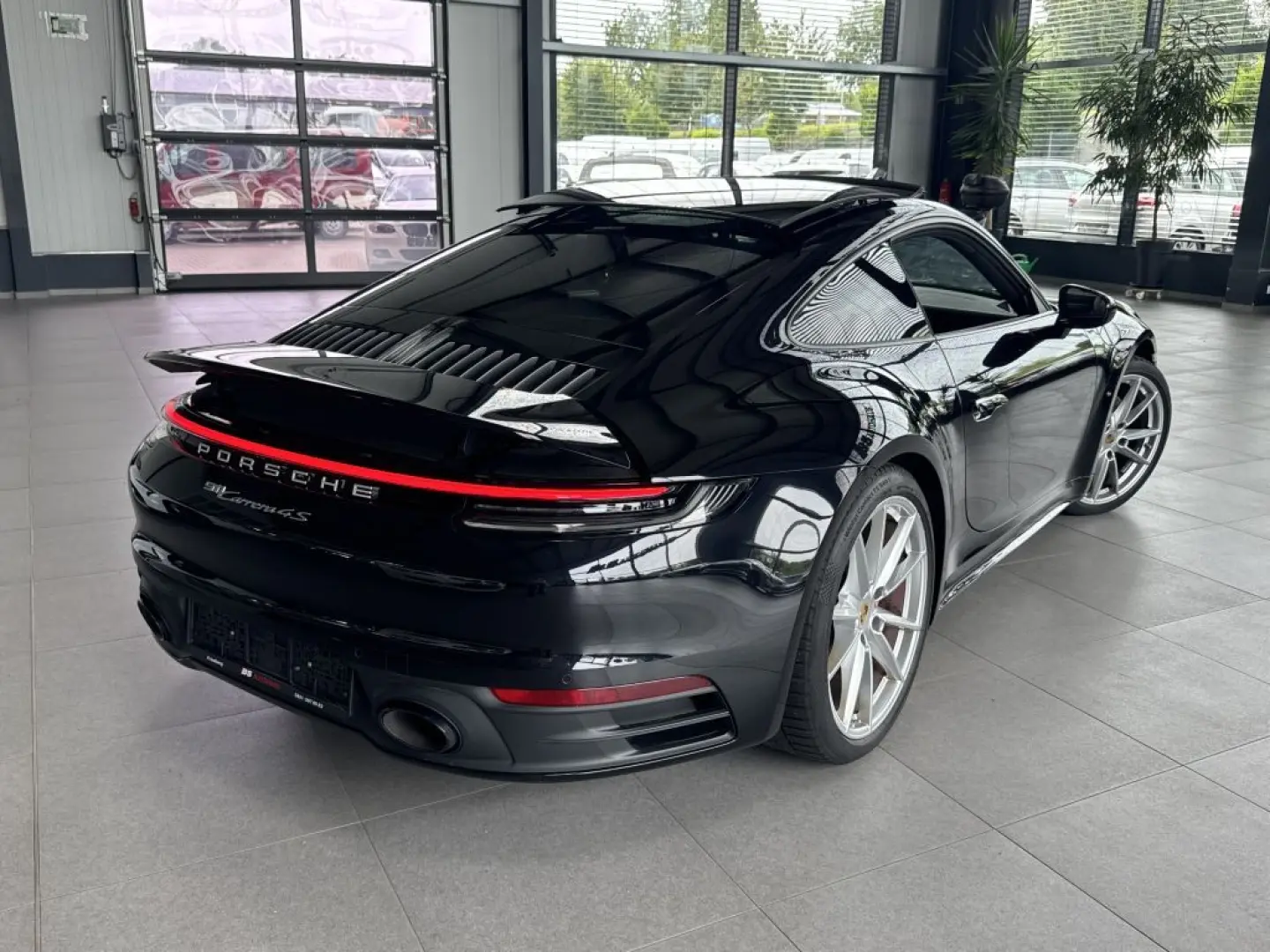 911 Carrera 4S PDK