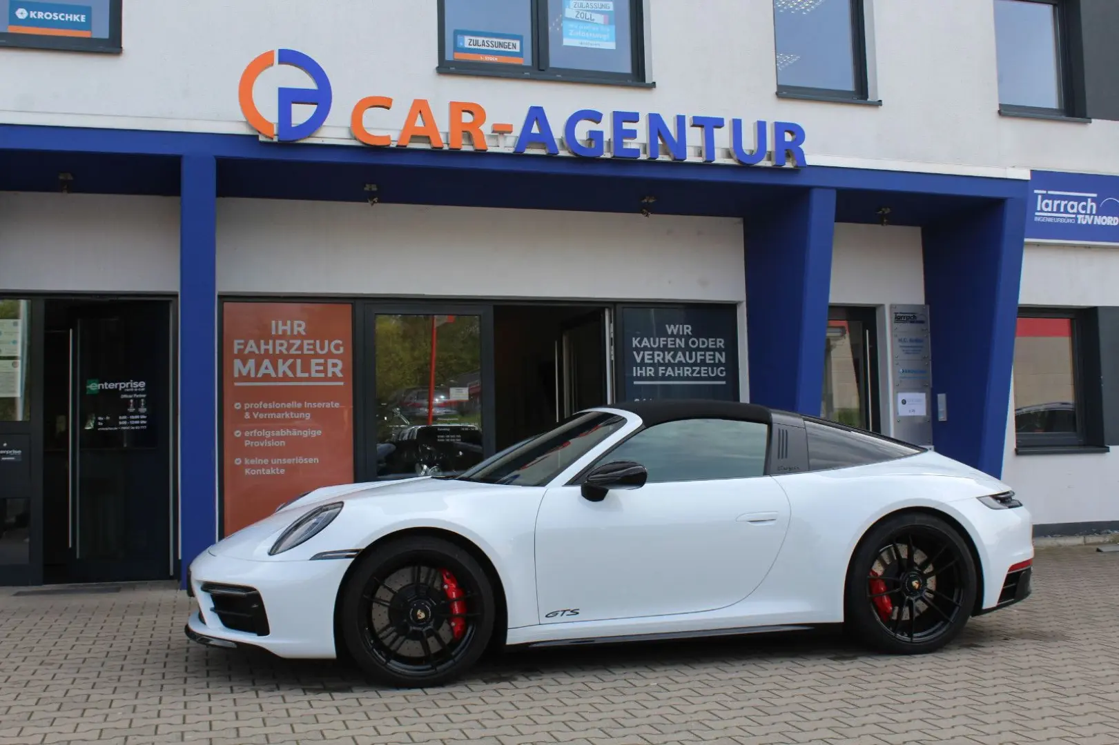 911 Targa 4 GTS*Carbon*approved