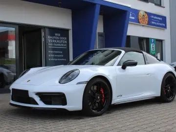 911 Targa 4 GTS*Carbon*approved
