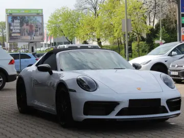 911 Targa 4 GTS*Carbon*approved