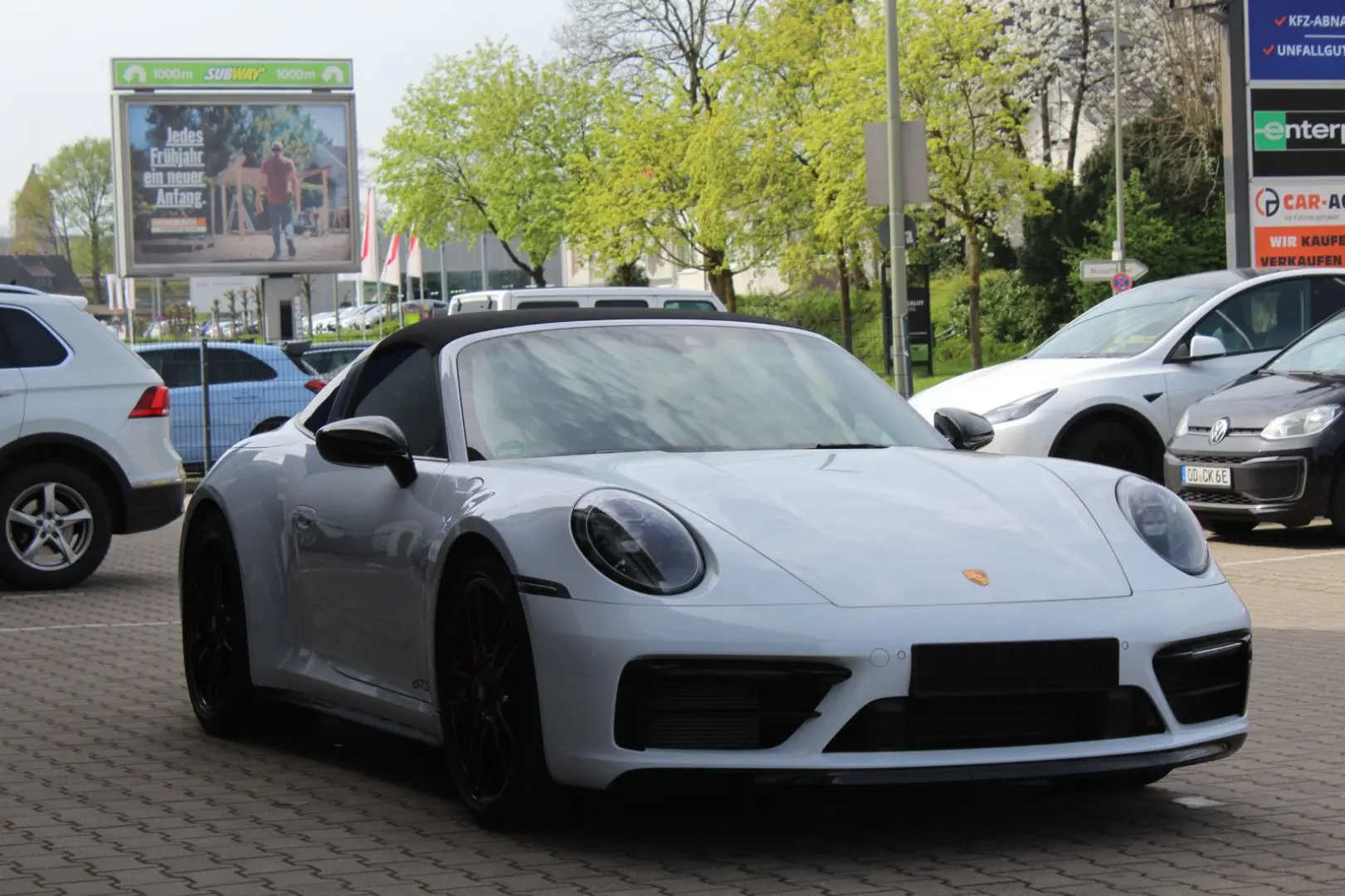 911 Targa 4 GTS*Carbon*approved