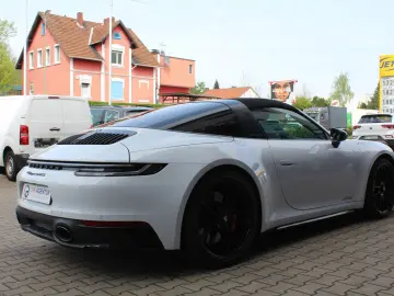 911 Targa 4 GTS*Carbon*approved