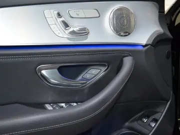 E 300 E 9G AMG-LINE