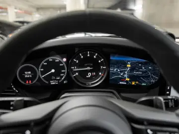 911 Targa 4 GTS Surround View BOSE PDCC LED-Matr