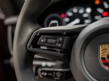 911 Targa 4 GTS Surround View BOSE PDCC LED-Matr