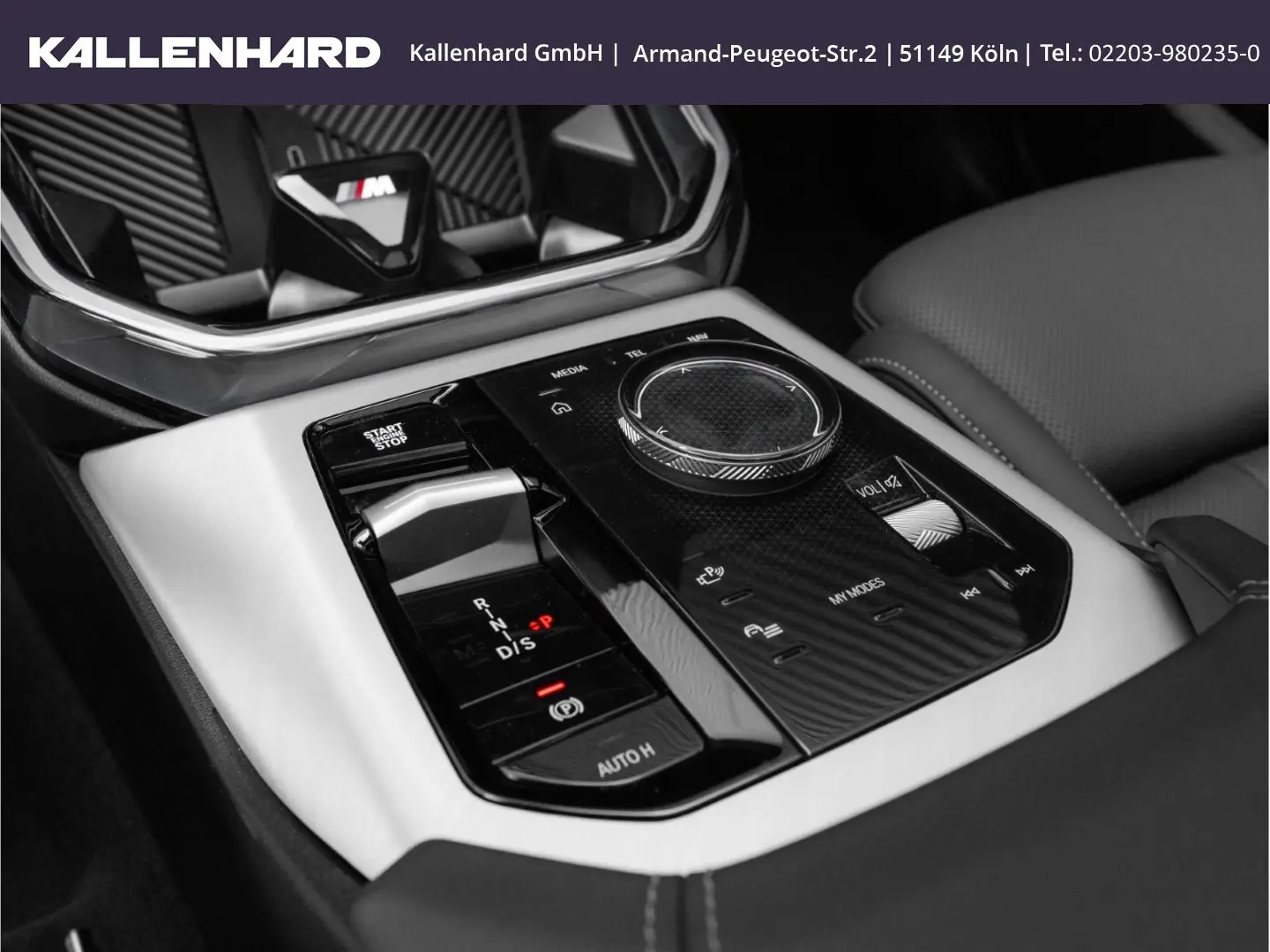 X3 M50 i xDrive-Pano-AHK-Sitzbelüftung-Driving A