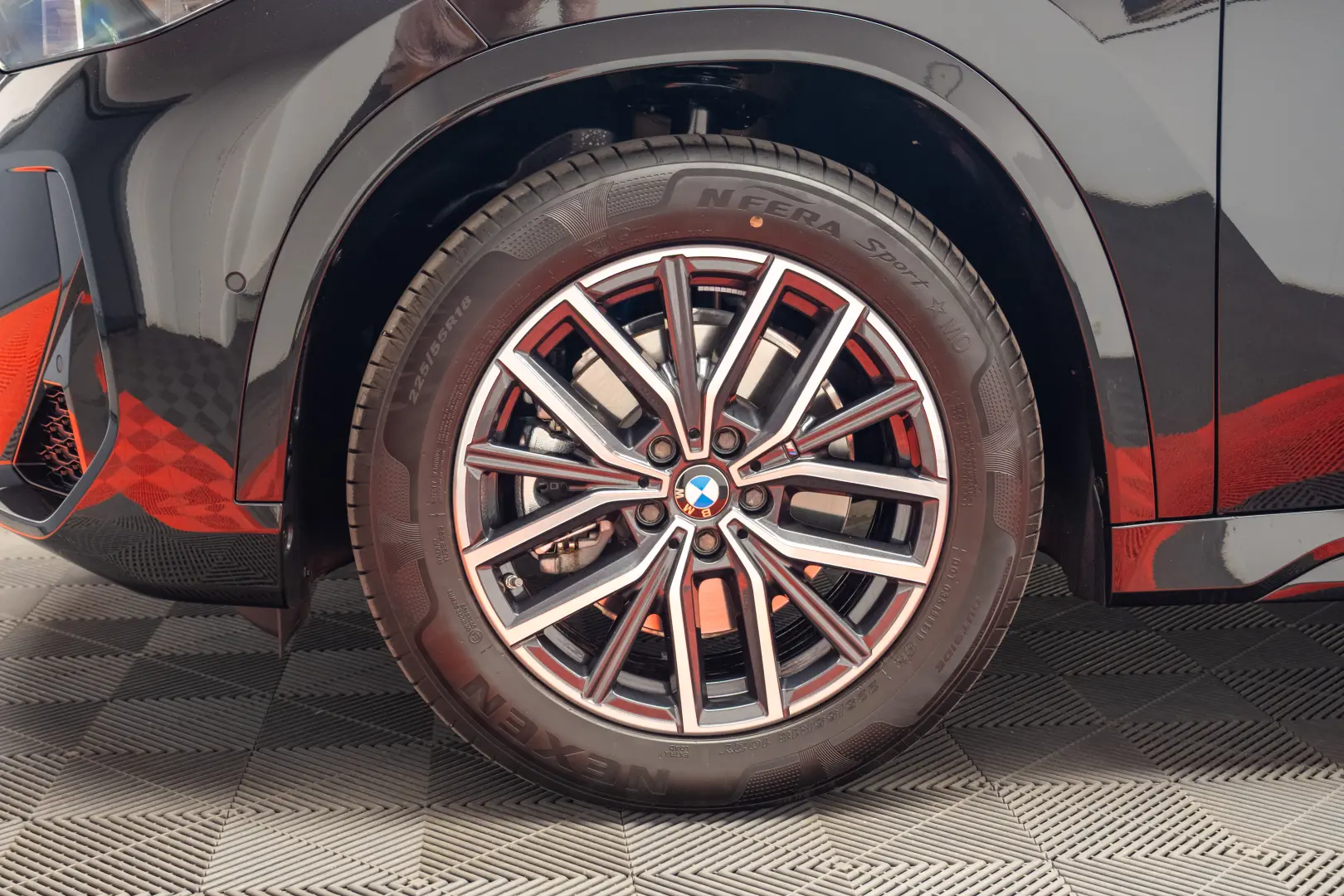 BMW X1 sDrive 2,0i MPacket