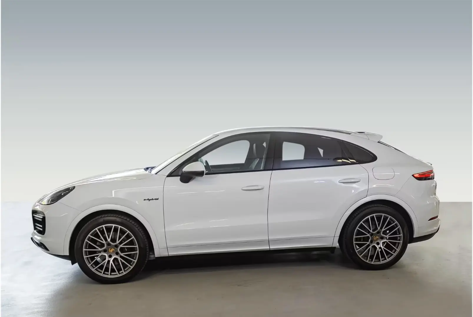 Porsche Cayenne E-Hybrid Coupe Platinum Edition