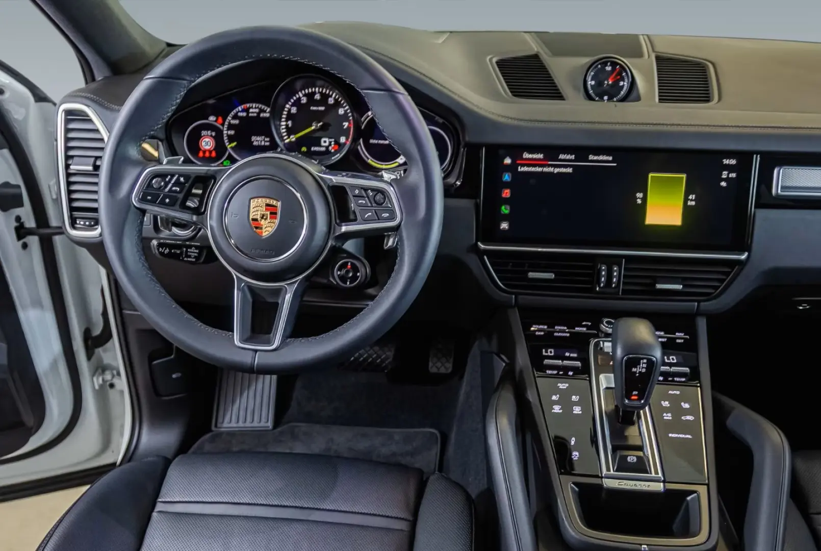 Porsche Cayenne E-Hybrid Coupe Platinum Edition