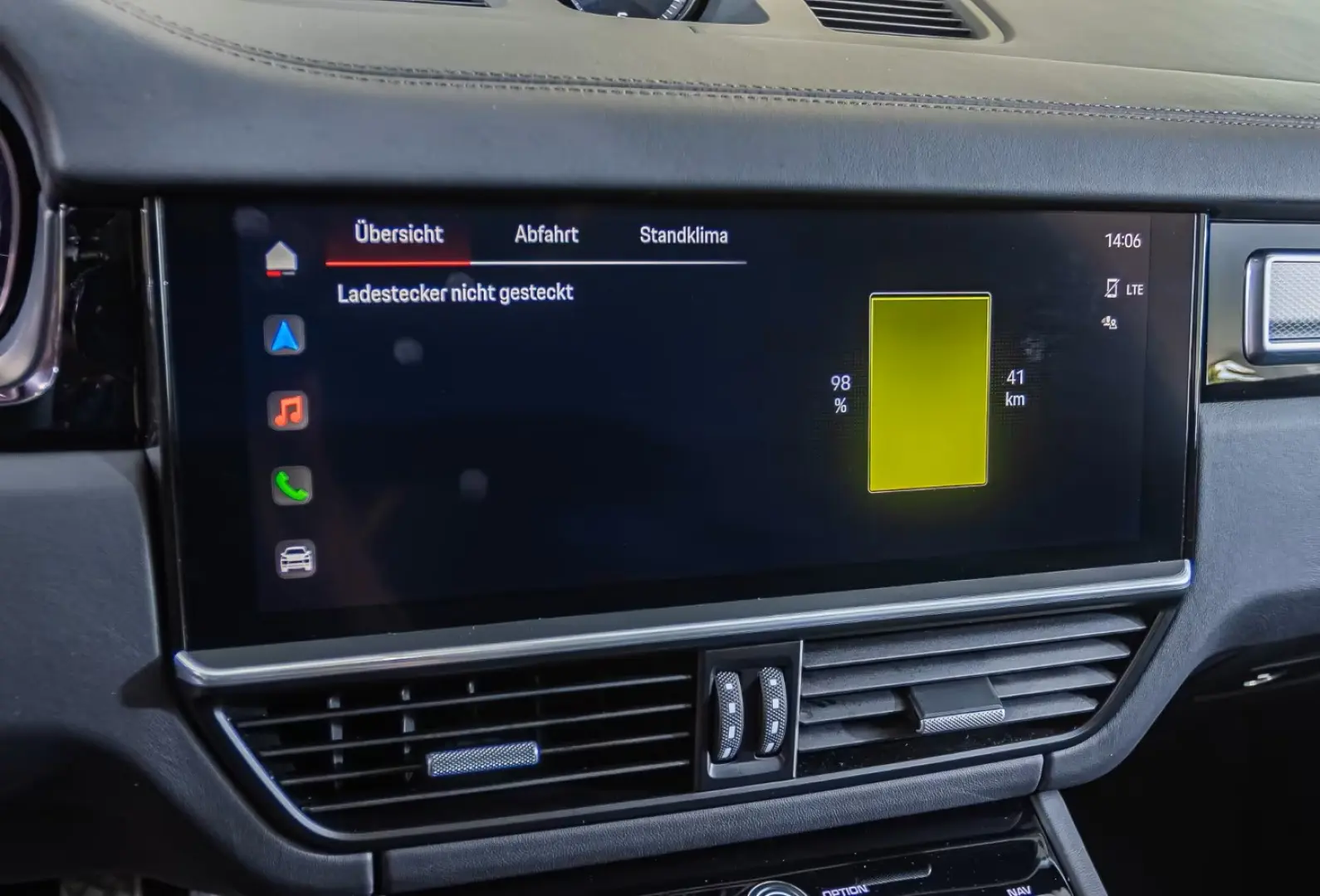 Porsche Cayenne E-Hybrid Coupe Platinum Edition