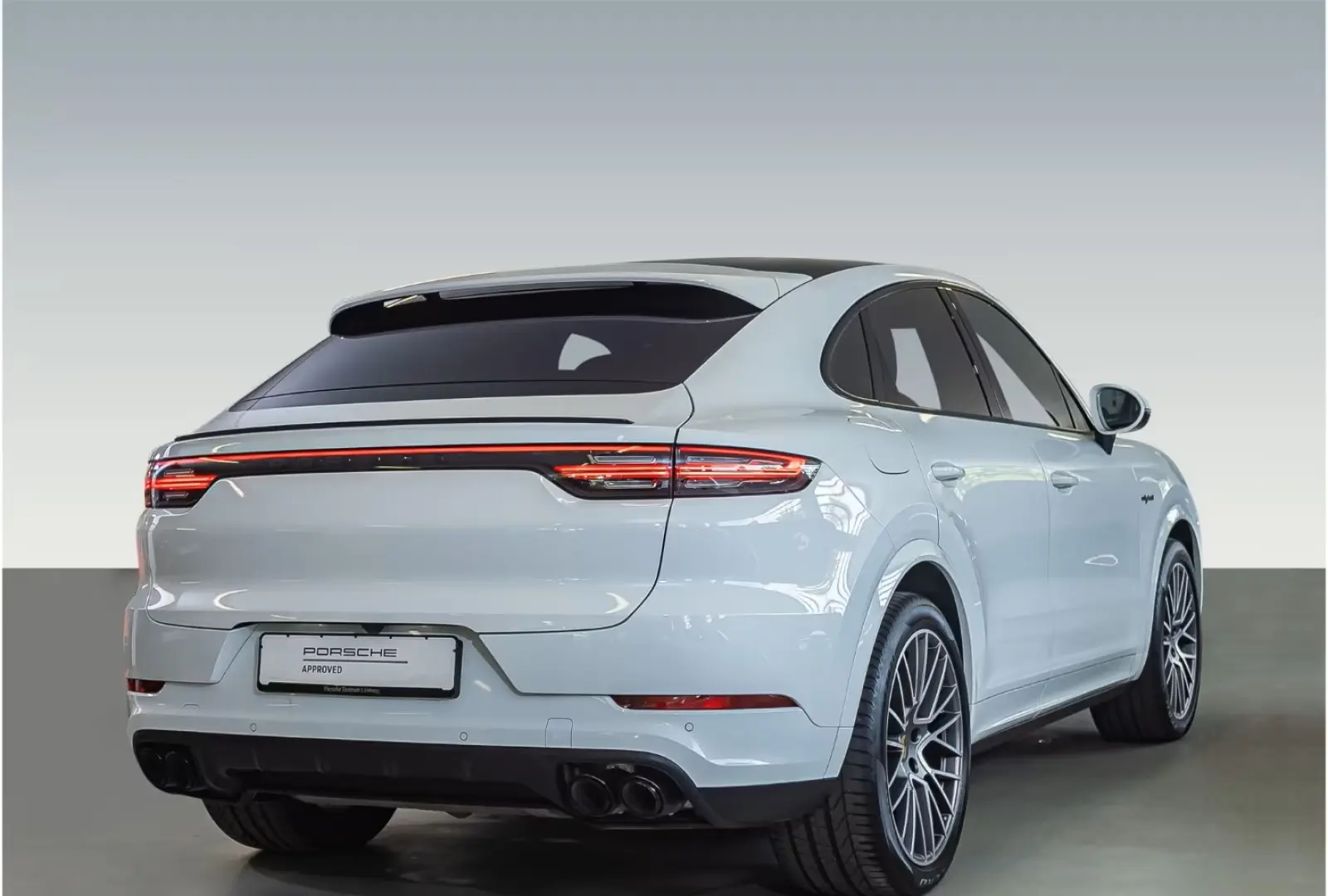 Porsche Cayenne E-Hybrid Coupe Platinum Edition