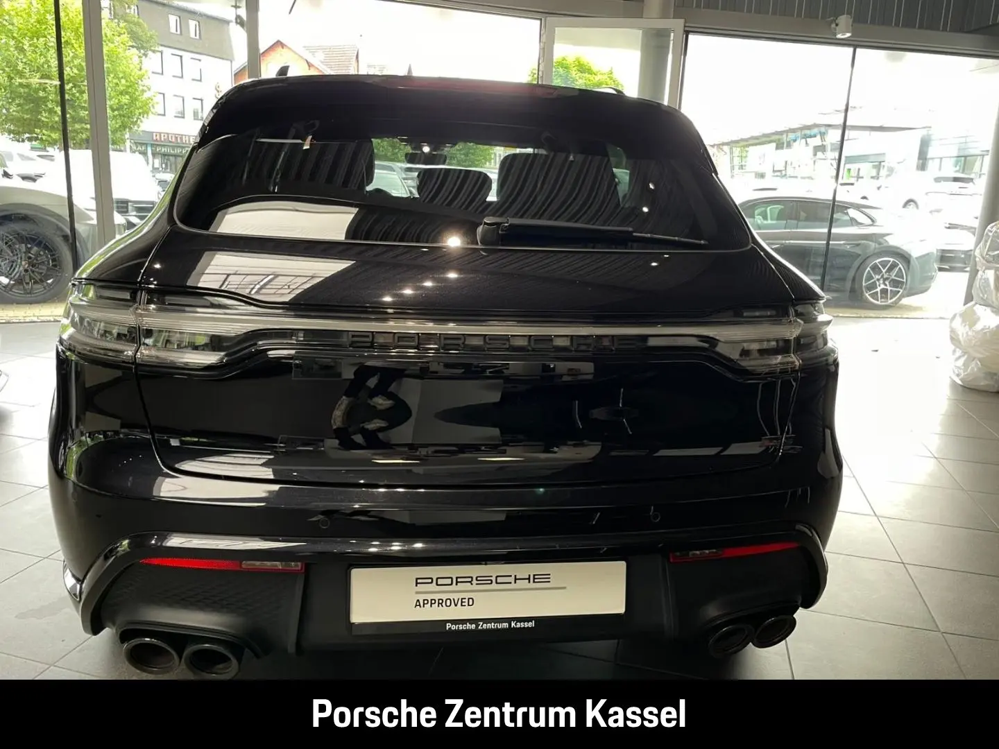 Porsche Macan  S