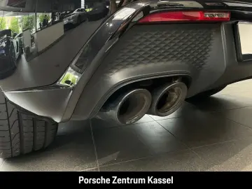 Porsche Macan  S