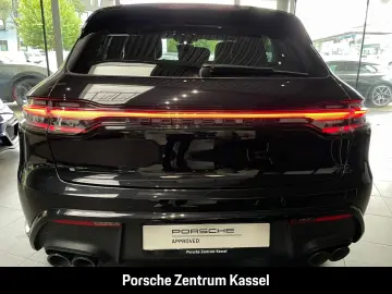 Porsche Macan  S