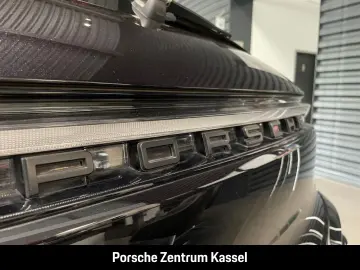 Porsche Macan  S