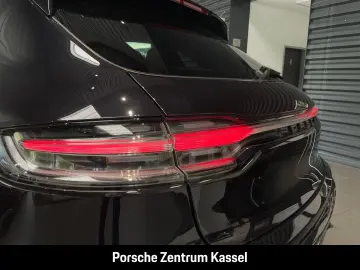 Porsche Macan  S