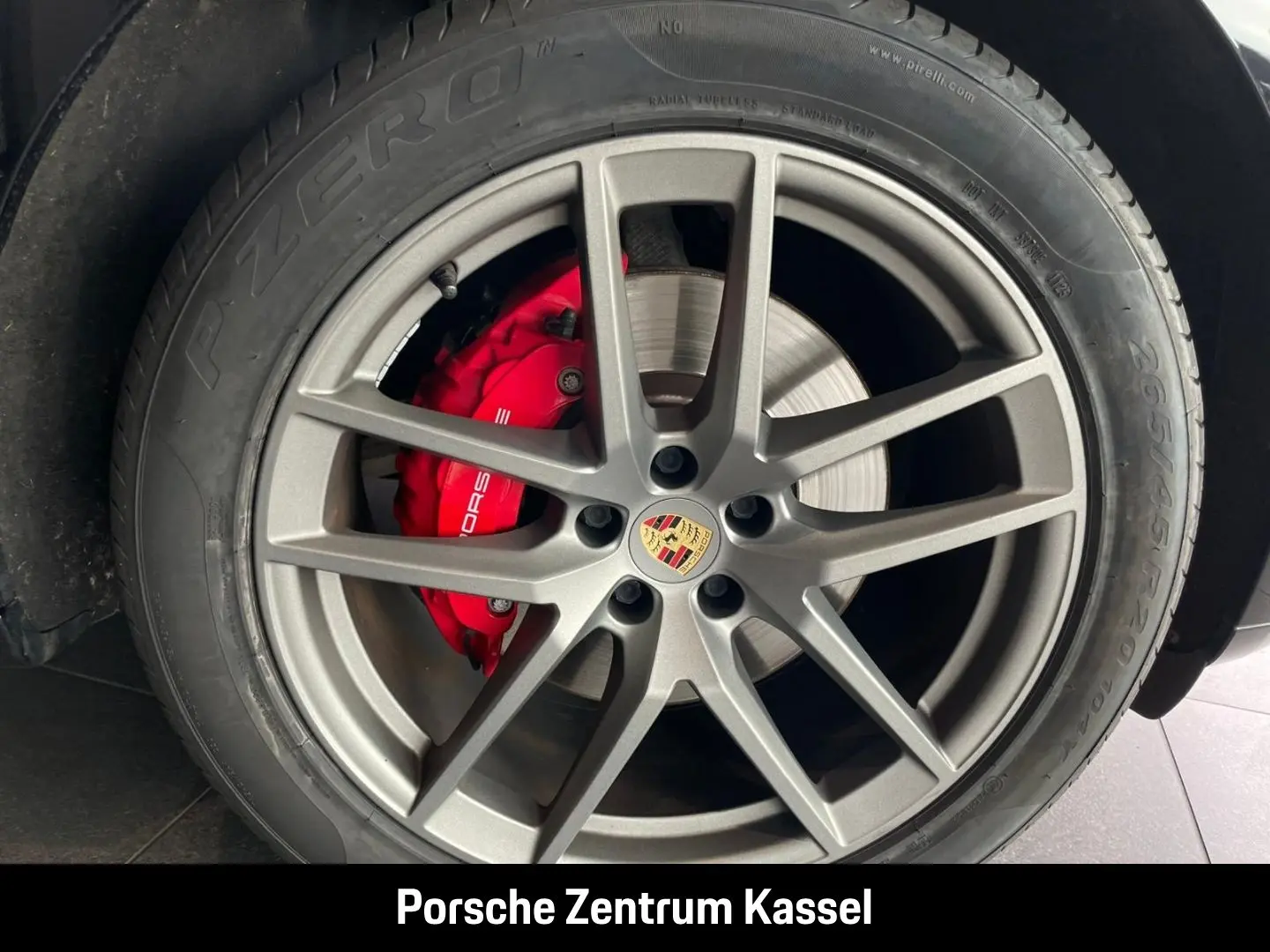 Porsche Macan  S