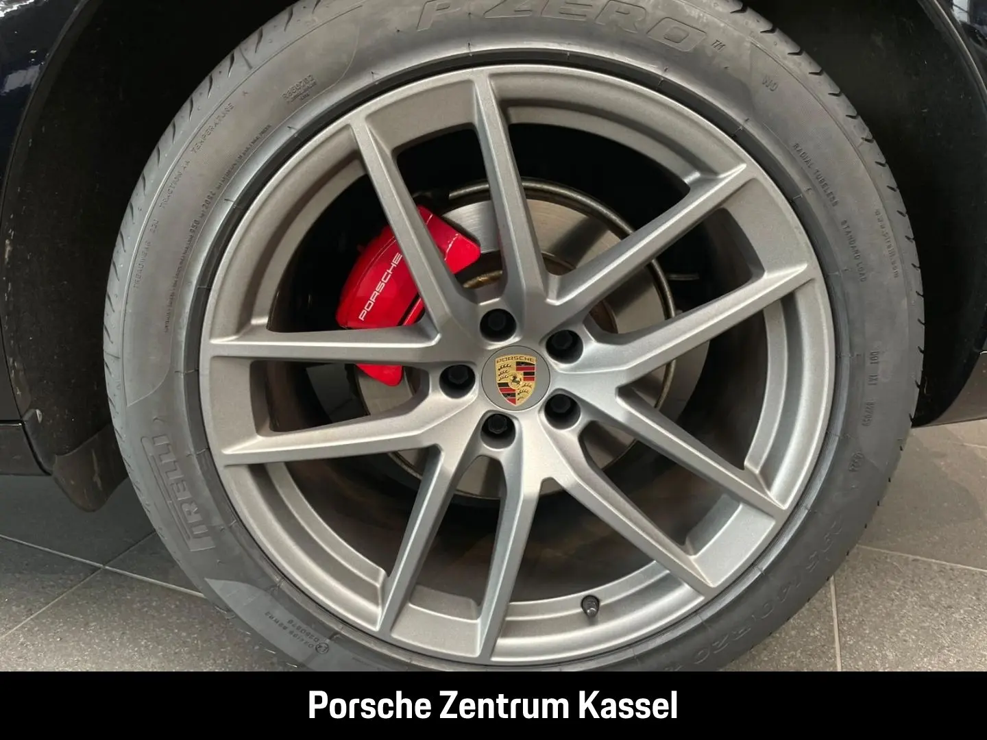 Porsche Macan  S