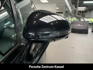 Porsche Macan  S