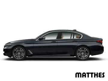 540 d xDrive Limousine M Sport Parkassistent Plu