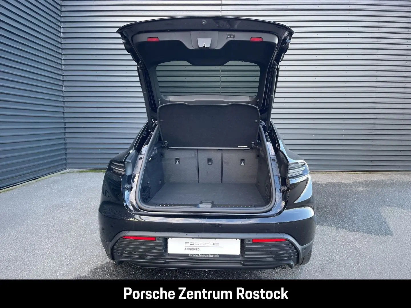 Porsche Macan 4 BOSE LED-Matrix InnoDrive Surround-View