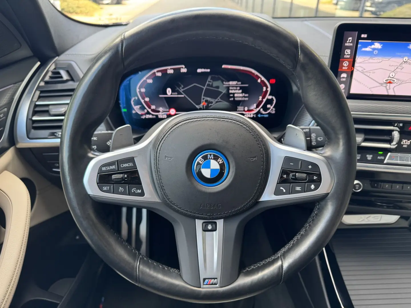 X3 xDrive30e M Sport LASER PANO 360° HuD E-Sitze