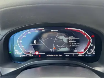 X3 xDrive30e M Sport LASER PANO 360° HuD E-Sitze