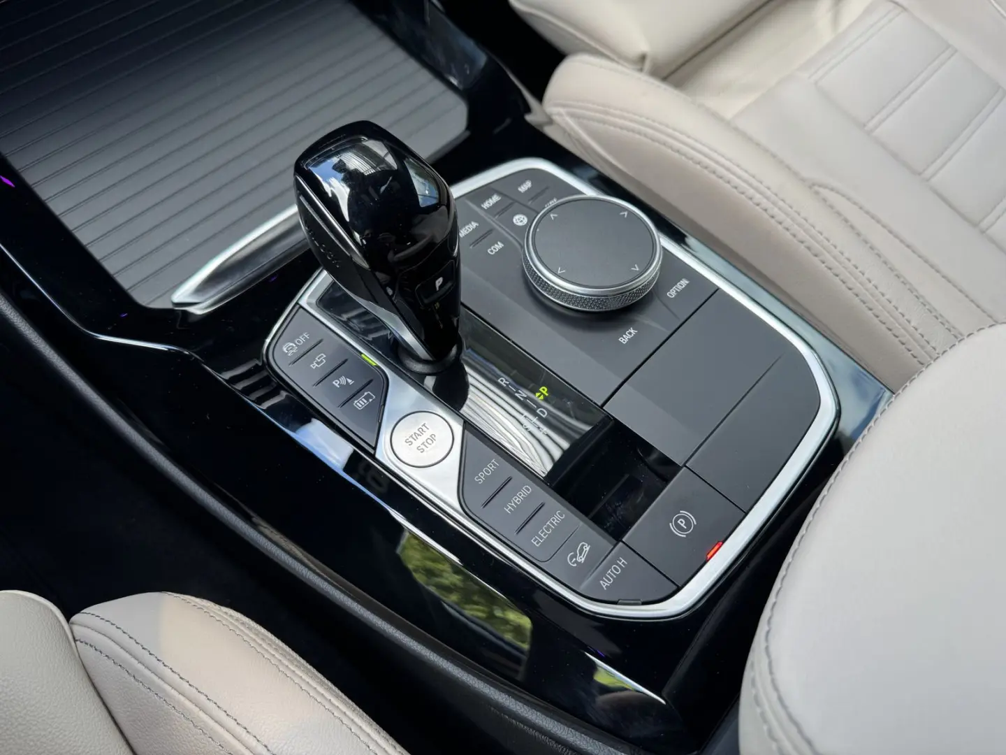 X3 xDrive30e M Sport LASER PANO 360° HuD E-Sitze