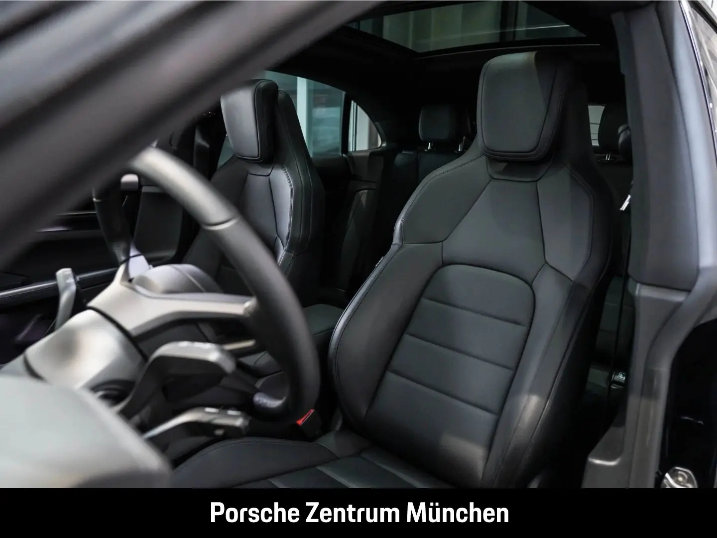 Porsche Macan 4 BOSE Panoramadach Surround View LED