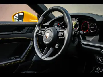 Porsche 992 911 CARRERA 4 GTS COUPE PDK°PTS°MANUFAKTUR