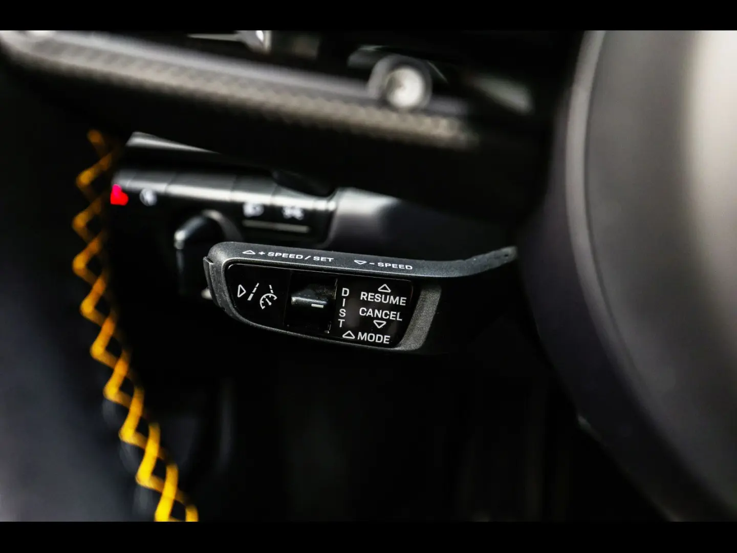 Porsche 992 911 CARRERA 4 GTS COUPE PDK°PTS°MANUFAKTUR