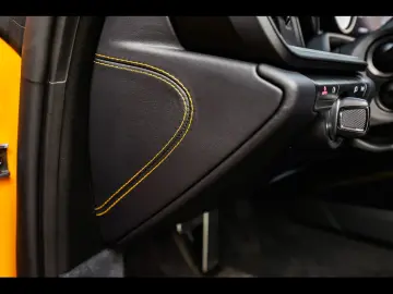 Porsche 992 911 CARRERA 4 GTS COUPE PDK°PTS°MANUFAKTUR