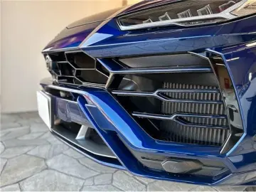 Urus 4.0 V8 4WD (2019)
