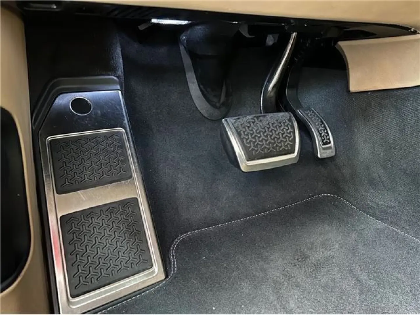 Urus 4.0 V8 4WD (2019)