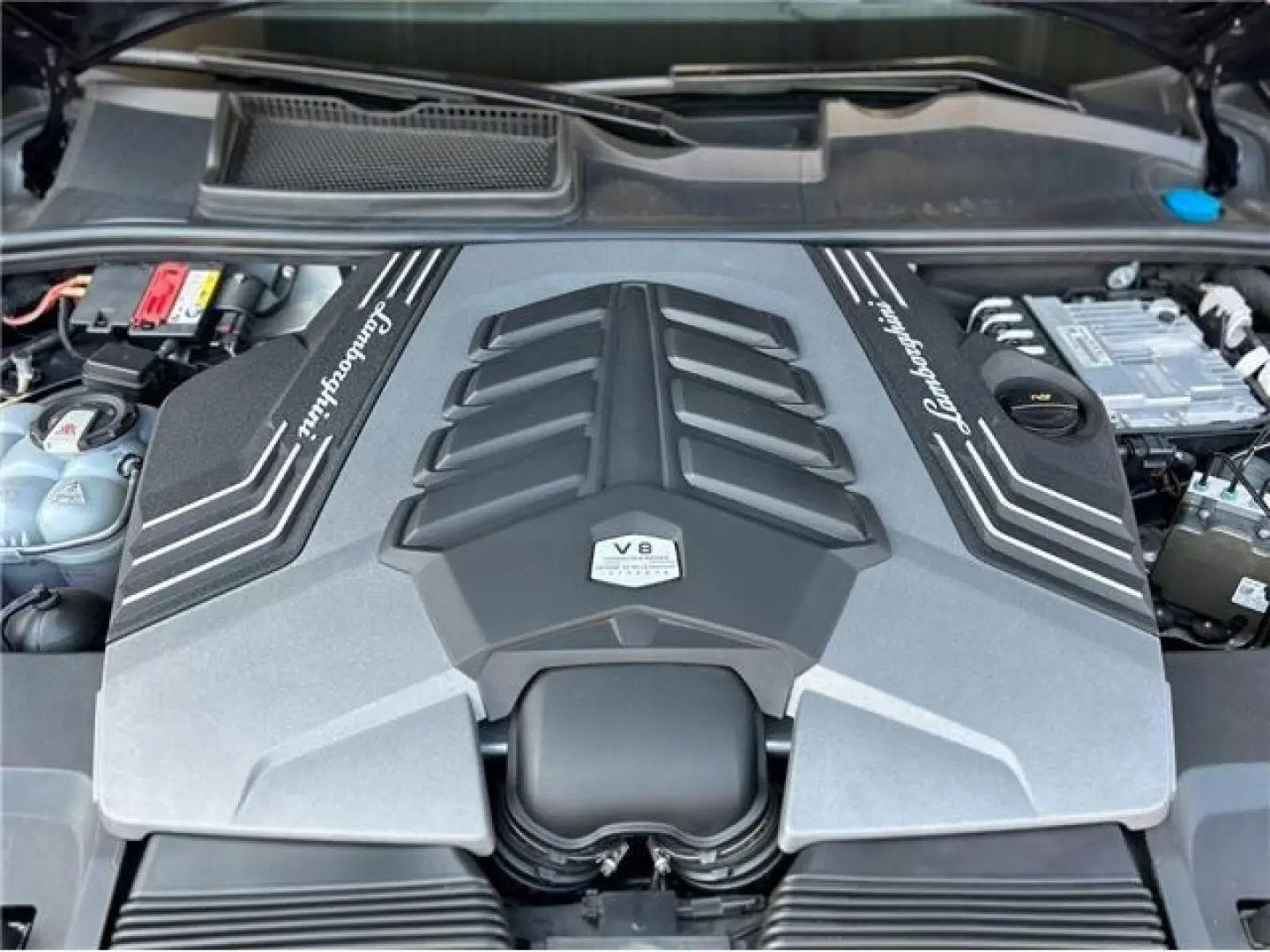 Urus 4.0 V8 4WD (2019)