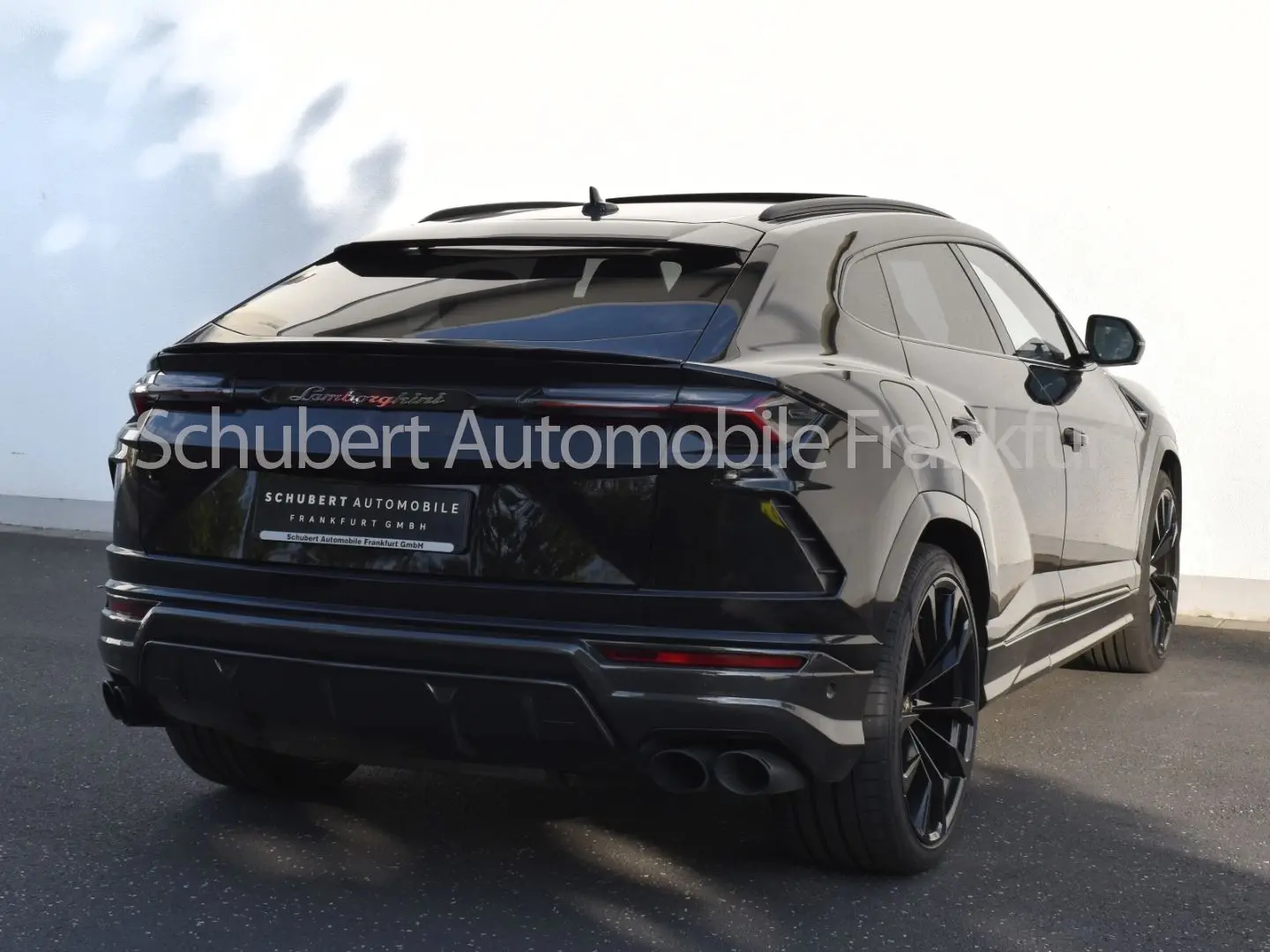 Urus Pano Carbon Ext+Int B&O 23 Zoll ADAS Massag