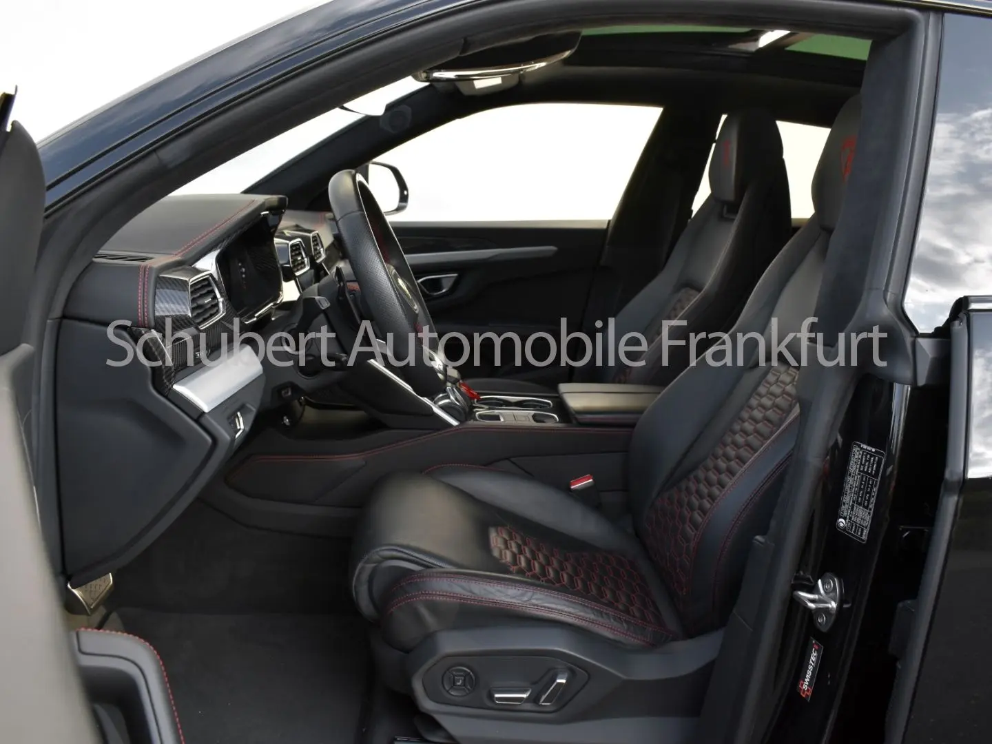 Urus Pano Carbon Ext+Int B&O 23 Zoll ADAS Massag