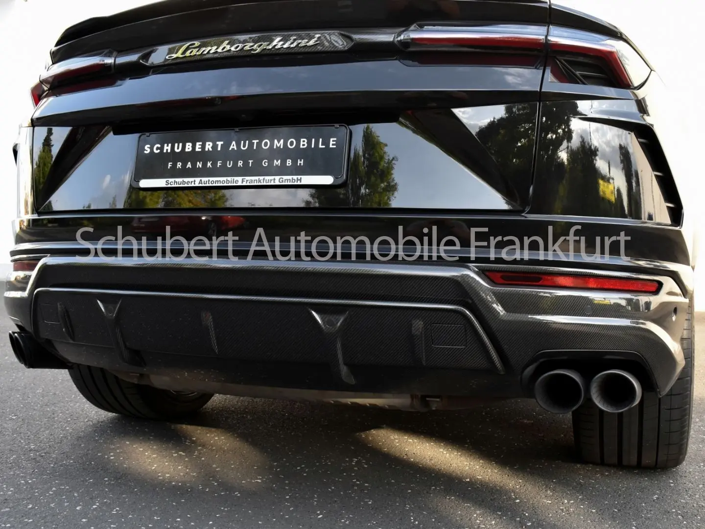 Urus Pano Carbon Ext+Int B&O 23 Zoll ADAS Massag
