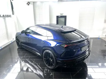 Urus 4.0 V8 Autom.*Lambo Service *Ahk.Abnehmbar*