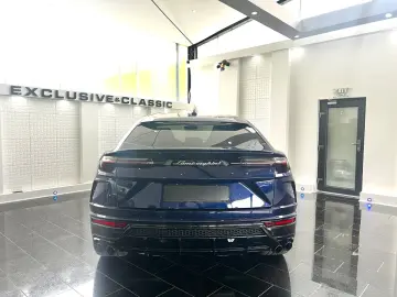 Urus 4.0 V8 Autom.*Lambo Service *Ahk.Abnehmbar*