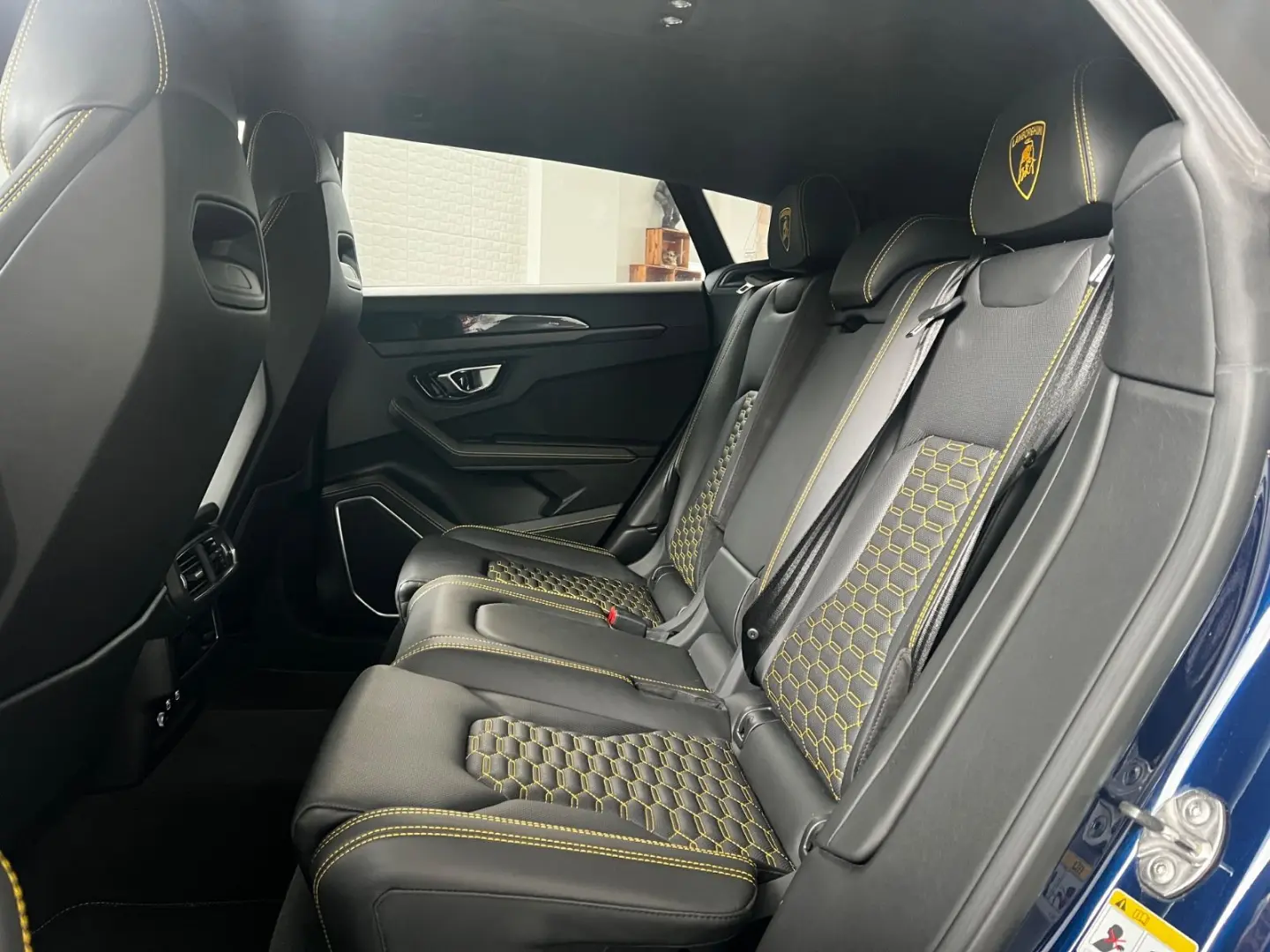 Urus 4.0 V8 Autom.*Lambo Service *Ahk.Abnehmbar*