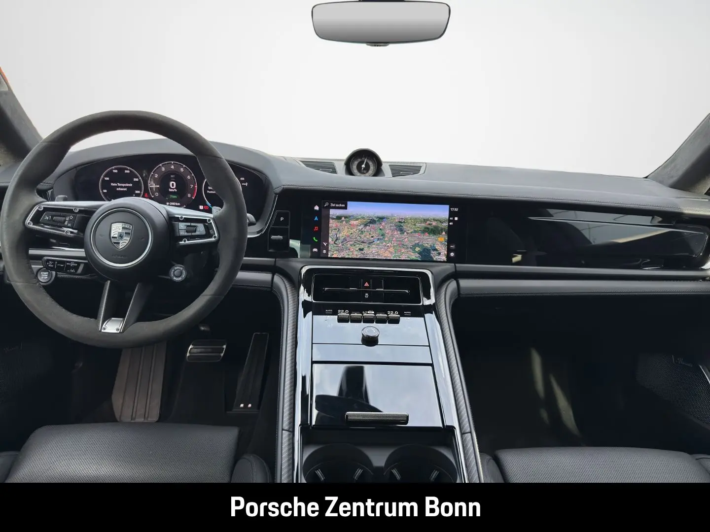 Porsche Panamera Turbo E-Hybrid Burmester LED