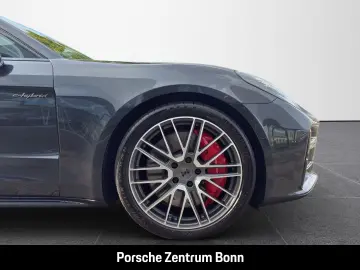 Porsche Panamera Turbo E-Hybrid Burmester LED